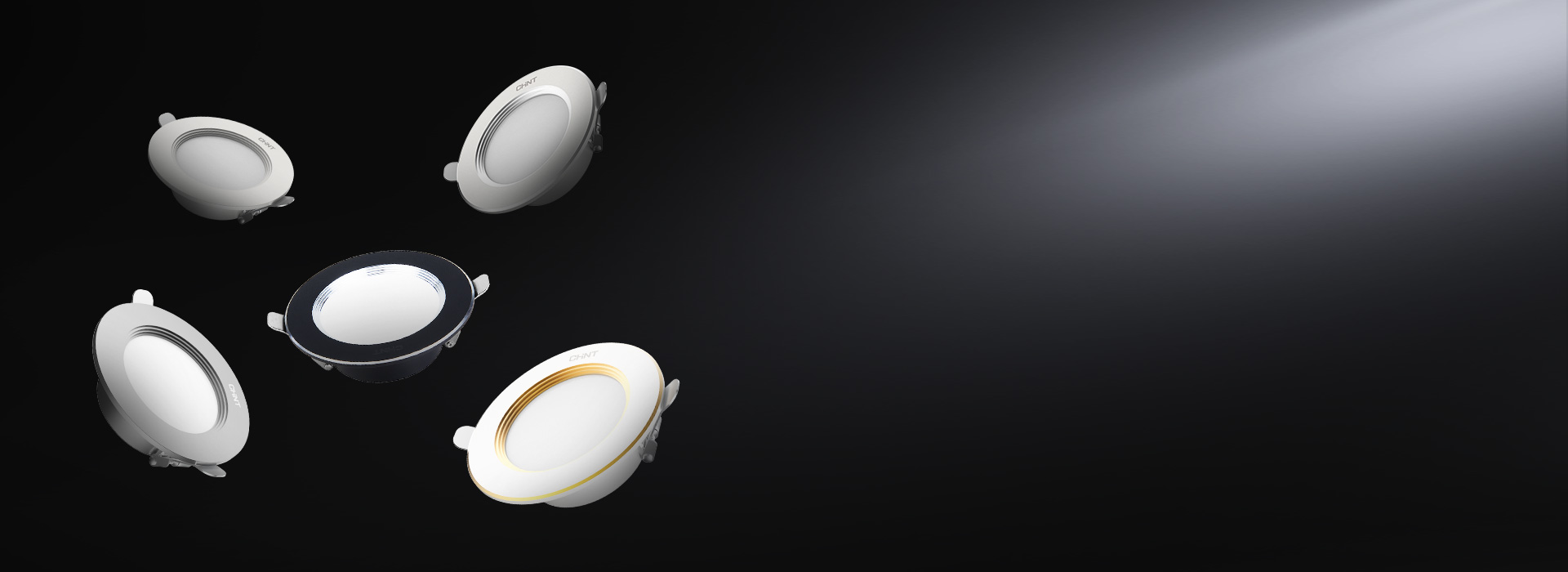 三层倒角防眩，呵护视力健康 精工车铝出...