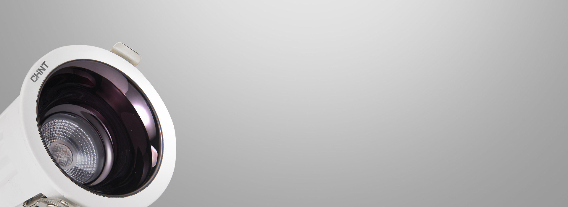 控光防眩 UV电镀灯杯，光学反射减少眩...