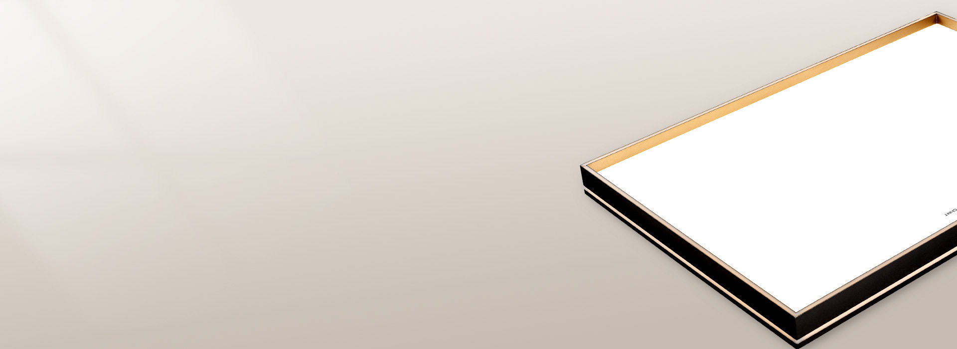 多层烤漆，耐用持久 精工铁艺灯体，多层...